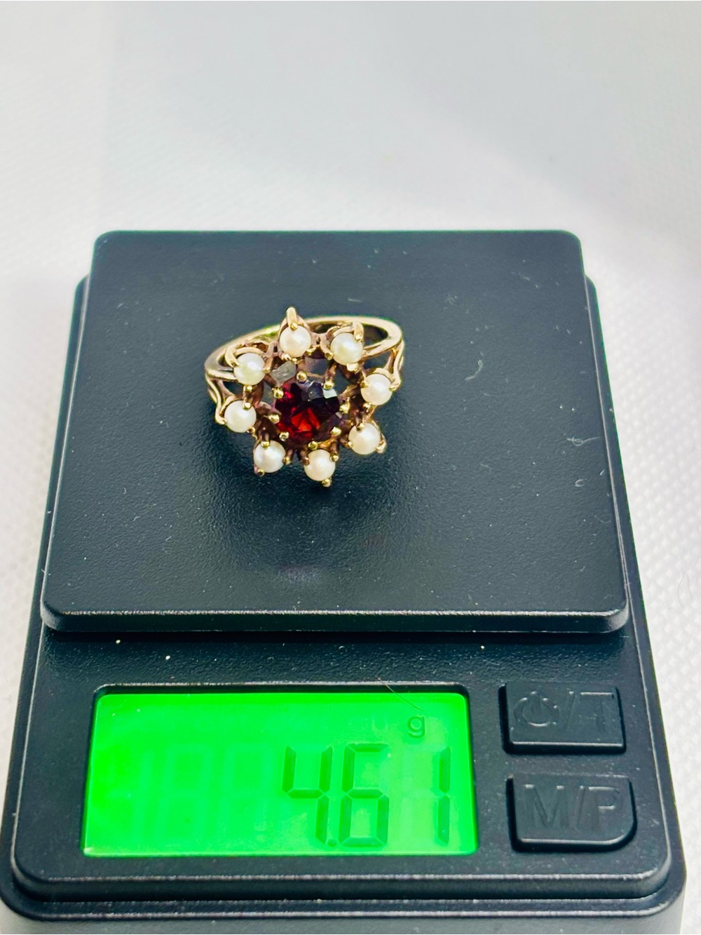 Vintage 10K Gold Garnet and Pearl Halo Ring, size 5.5 HEAVY